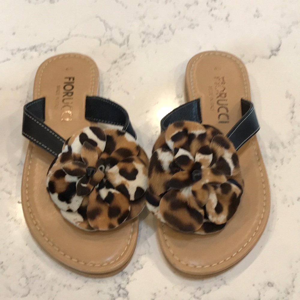 NWOT FIORUCCI Italian Leather Sandal Sz 6.5